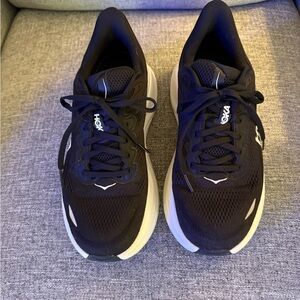 Women’s Hoka Bondi 9s 10.5 wide